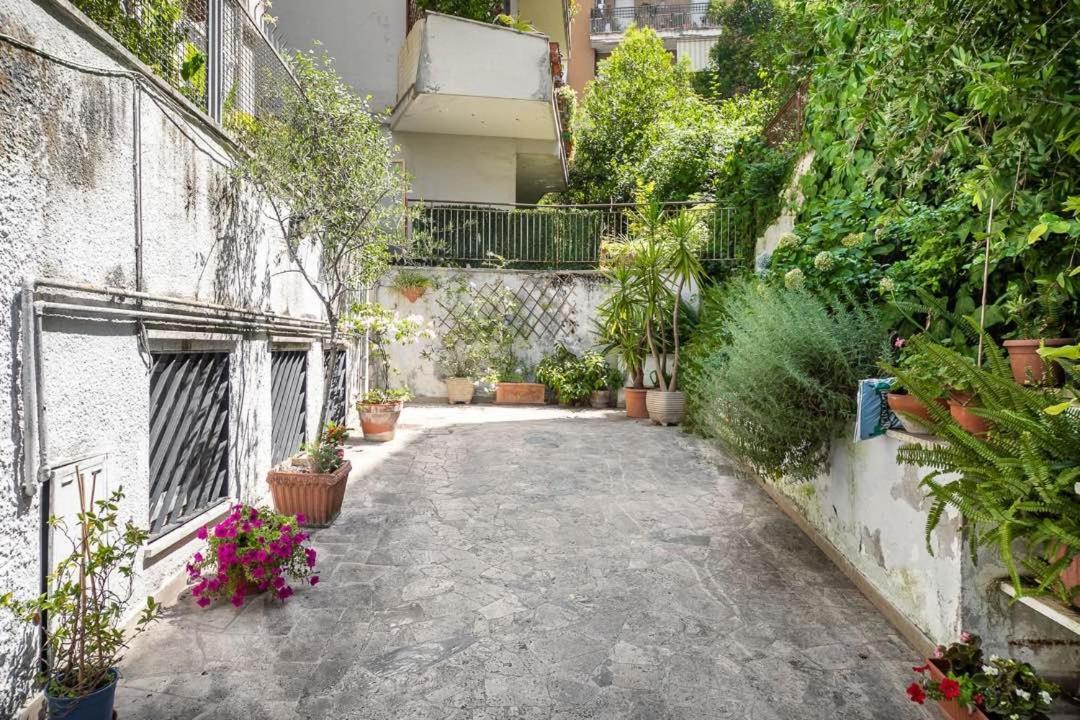 Etna Apartment Рим Екстериор снимка